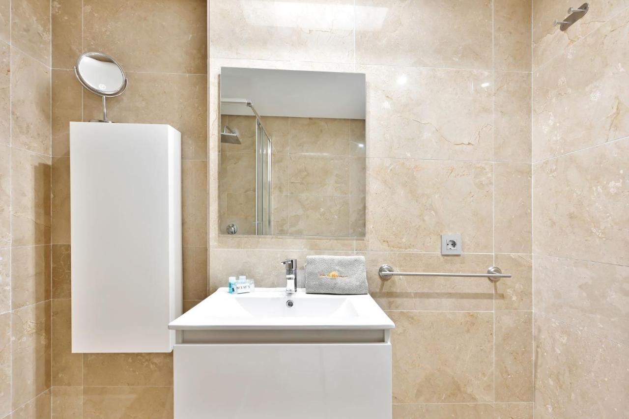 Casabella Marina Duquesa Apartment Манилва Екстериор снимка