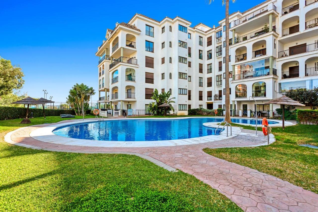 Casabella Marina Duquesa Apartment Манилва Екстериор снимка
