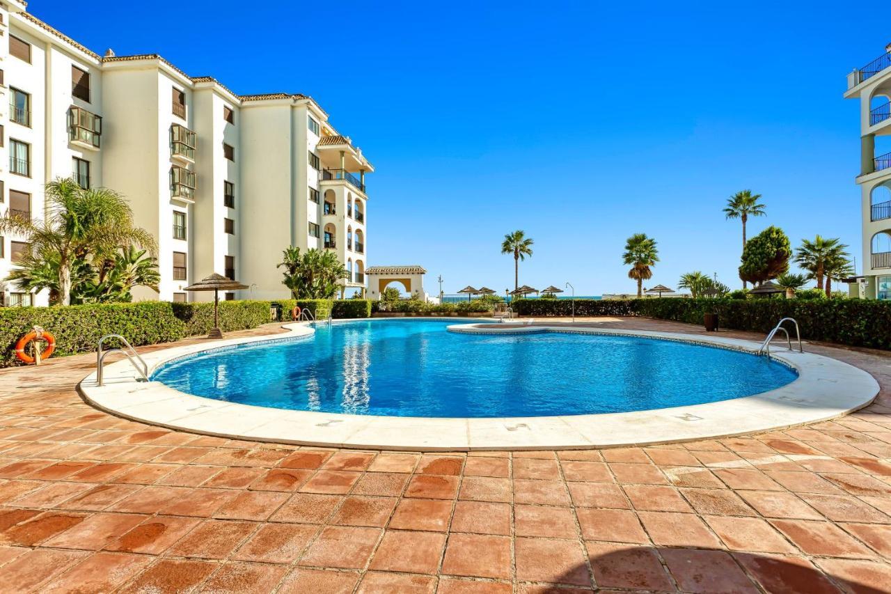Casabella Marina Duquesa Apartment Манилва Екстериор снимка