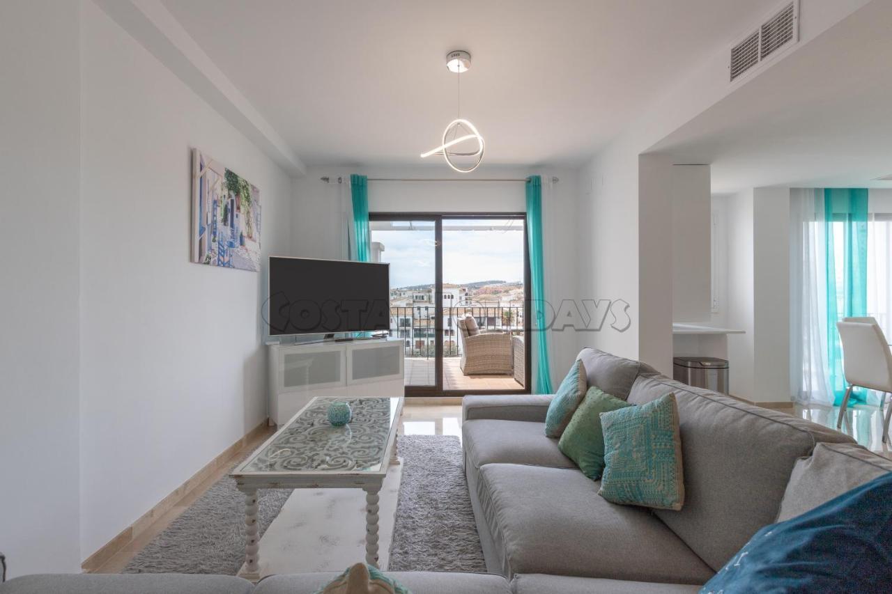 Casabella Marina Duquesa Apartment Манилва Екстериор снимка